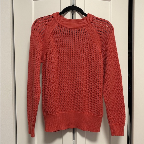 EUC [Varley] Ribbed Long-Sleeved Coral Pink Knit Crewneck Sweater Women’s Small - Picture 4 of 12